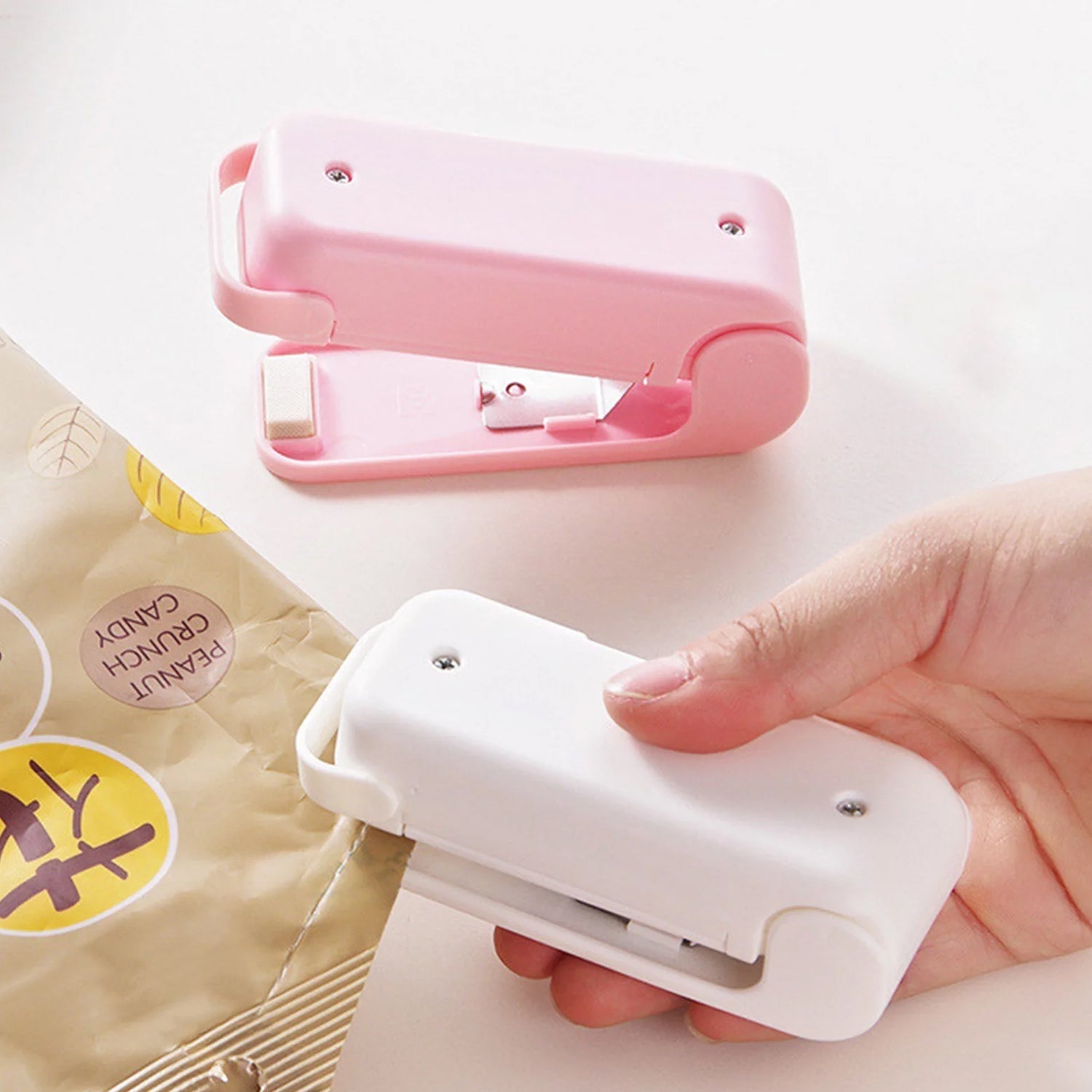 7675 Mini Sealing Machine Plastic Bag Sealer Portable Mini Super Seal Packing Plastic Bag Tool Sealing Machine Hand Held Heat (1Pc) DeoDap 7675 Mini Sealing Machine Plastic Bag Sealer Portable Mini Super Seal Packing Plastic Bag Tool Sealing Machine Hand Held Heat (1Pc) DeoDap